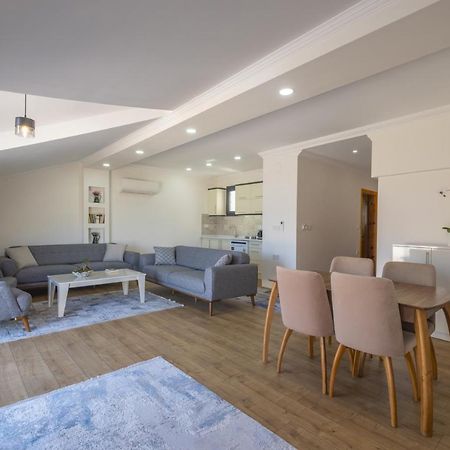 Appartamento Fethiye City Aparts Esterno foto