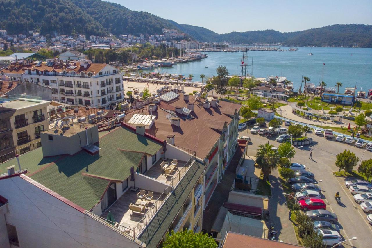 Appartamento Fethiye City Aparts Esterno foto