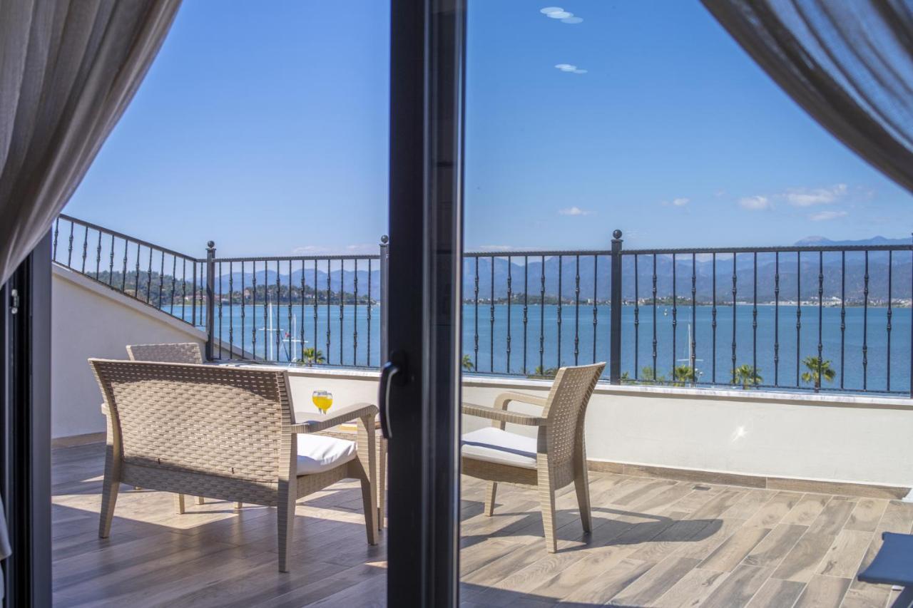 Appartamento Fethiye City Aparts Esterno foto