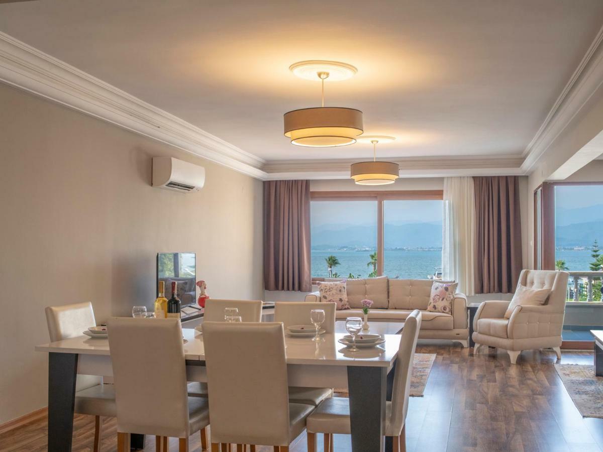 Appartamento Fethiye City Aparts Esterno foto