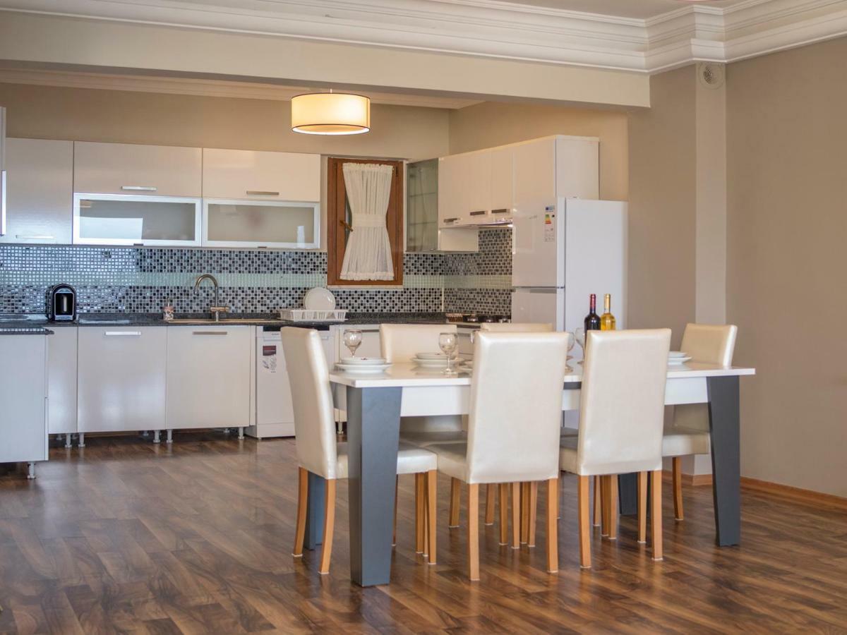 Appartamento Fethiye City Aparts Esterno foto