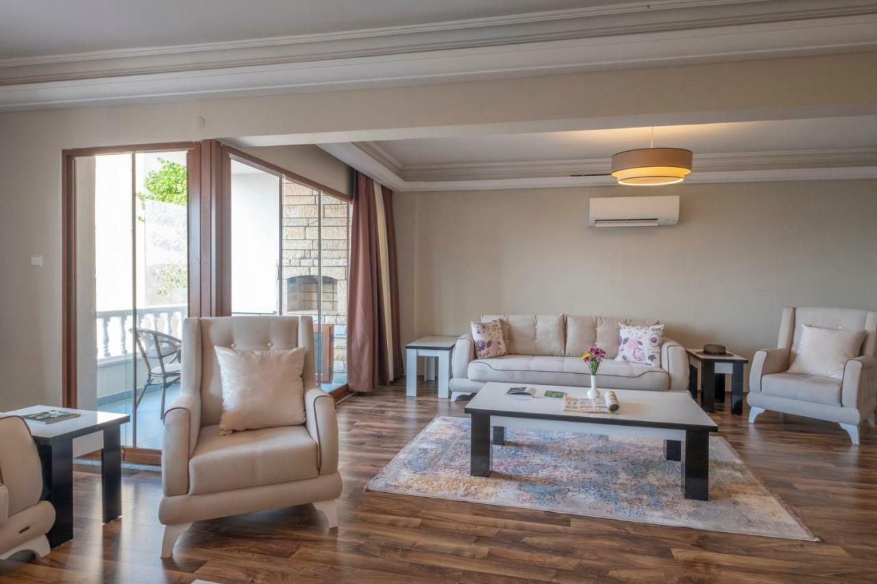 Appartamento Fethiye City Aparts Esterno foto